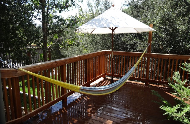 Wonderful Retreat Home On 1/2 Acre In Agoura Hills , Close To Malibu Beaches &