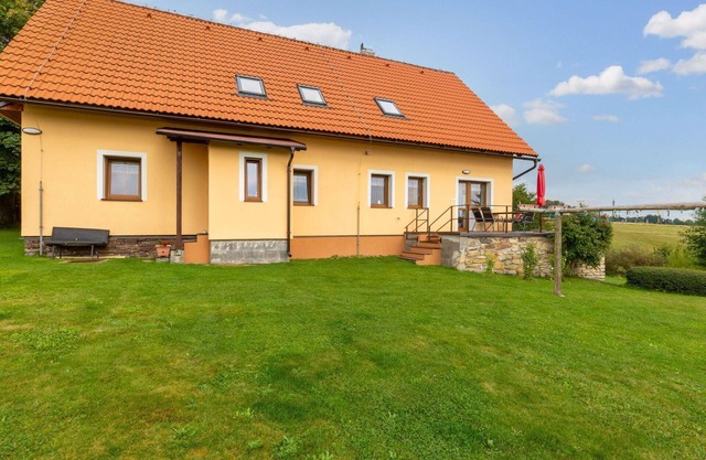 Wonderful villa for 7 guests with WIFI, TV, patio and panoramic view