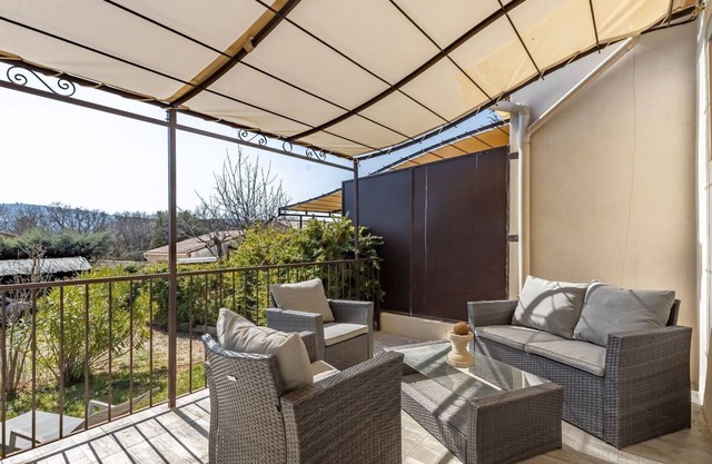 Wonderful villa for 4 people with private pool, WIFI, TV, terrace and parking