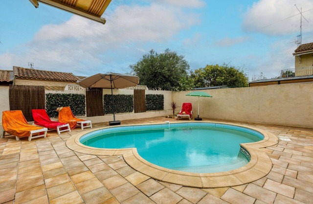 Wonderful villa for 6 guests with private pool, A/C, WIFI, TV, terrace and parking