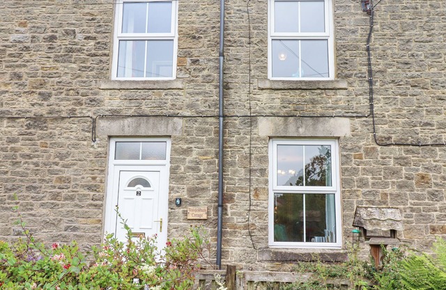 WOODCUTTERS COTTAGE, family friendly, with open fire in Haltwhistle