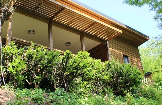 Wooden chalet in a small campsite 3 stars