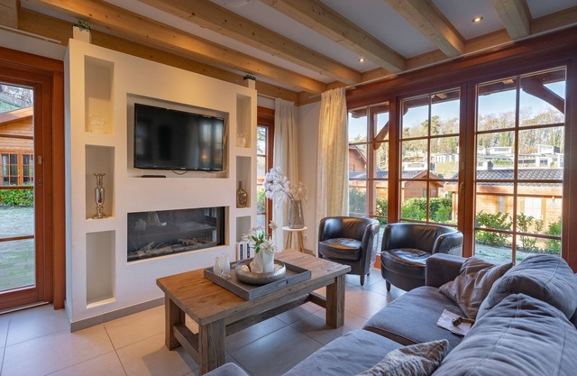 Wooden holiday home with microwave