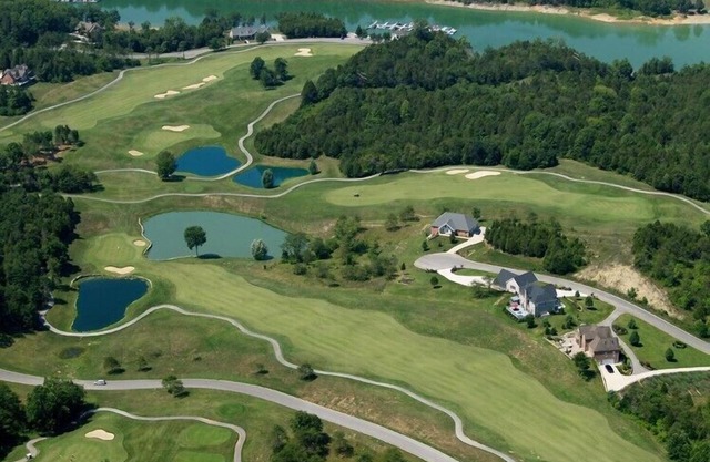 Woodlake Lodge Golf and Country Club