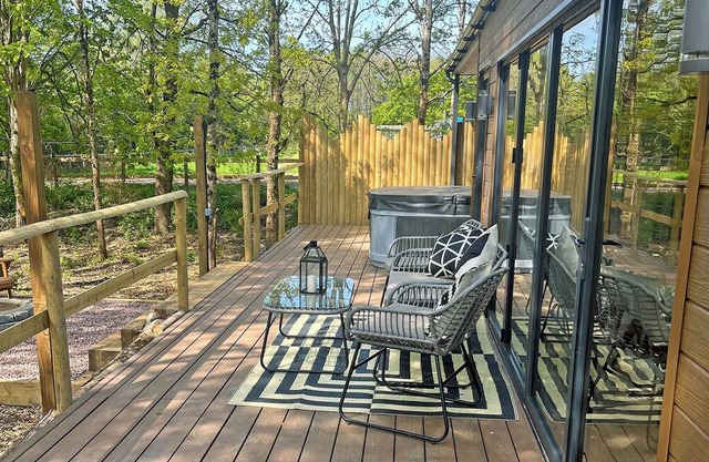 Woodland Container Lodges Slp 4