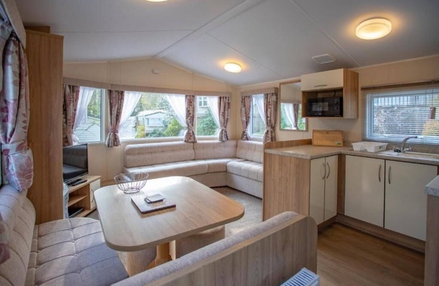 Woodland Elm 2 Bedroom (Pet Friendly) Holiday Range
