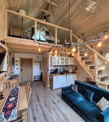 Woodland House 1
