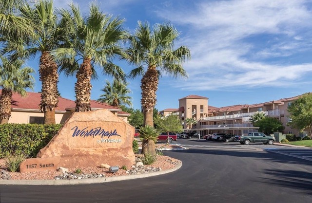 WorldMark Resort – 1 Bedroom Condo | King in master | Queen Murphy in living rm