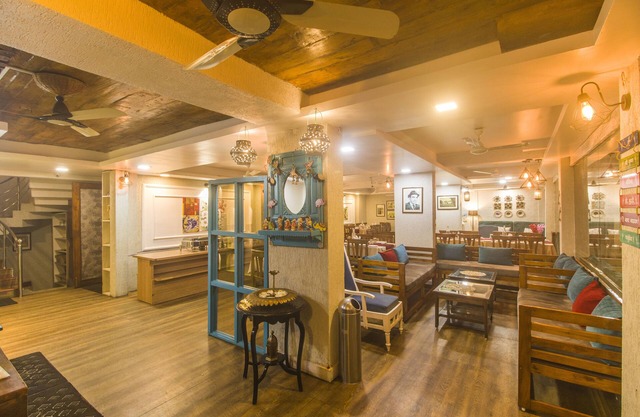 WOW STAYZ2 Misty Meadows