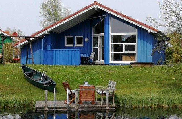 Wunderschön Eingerichtetes Ferienhaus Direkt am Wasser