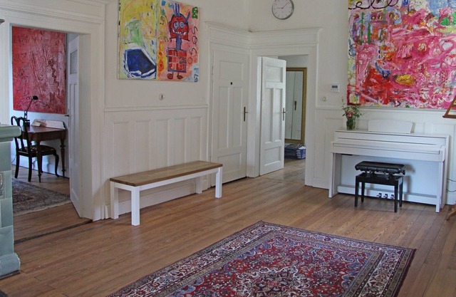 Wunderschöne 150qm-Wohnung in alter Jugendstilvilla zum Wohlfühlen!