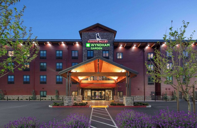 Wyndham Garden Redwood Valley/Ukiah