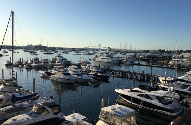 Wyndham Inn on the Harbor ~Two Bedroom Harbor Front Resort off Thames