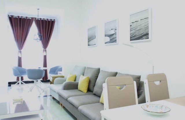 Xinhe Apartment