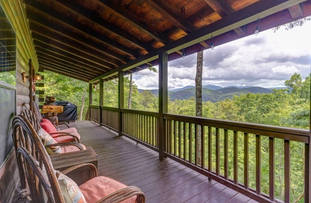 Yanasa Retreat- Blue Ridge GA