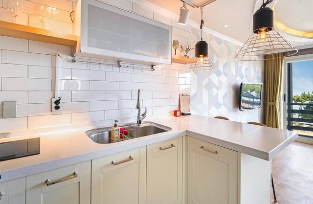 Yangyang Baladeonbada Pension