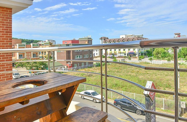 Yangyang Muhak Motel