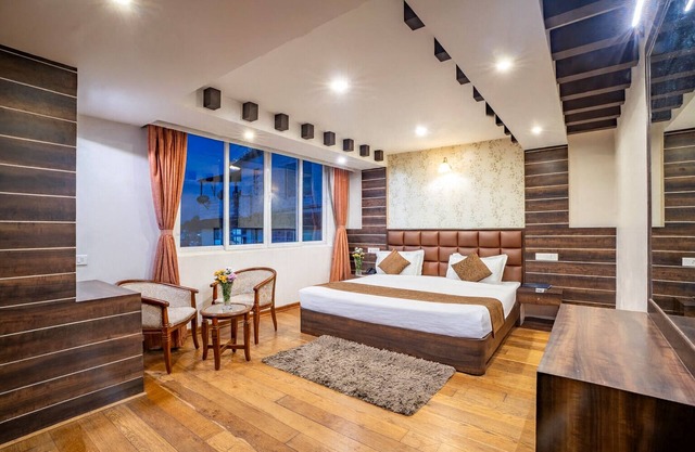 Yashshree Jai Hotel & Banquet