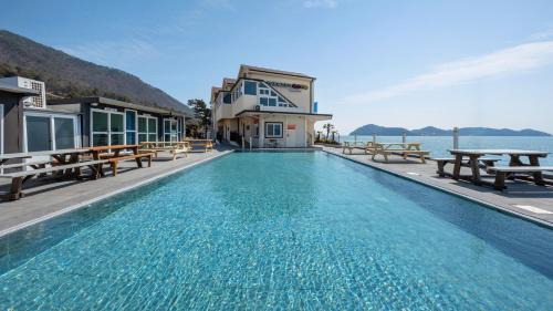 Yeosu Baraboda Ocean View Pension