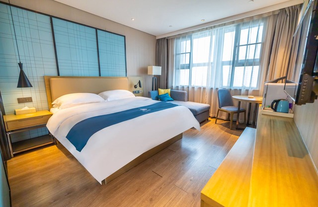 Yi Shang Hotel Shun Ying Guang Bai