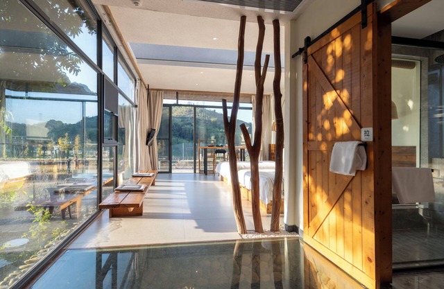 Yingde YeDuGu Resort