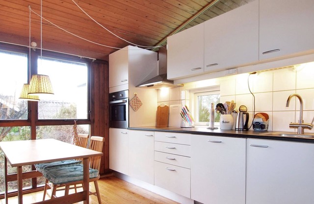 "York" - 50m from the sea by Interhome