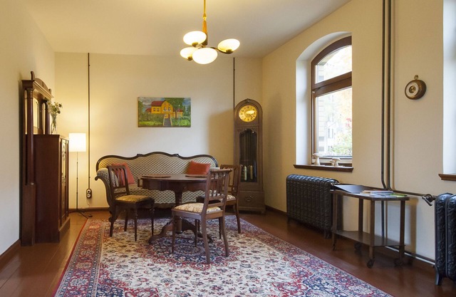 You will enjoy your stay in a luxurious ambience.