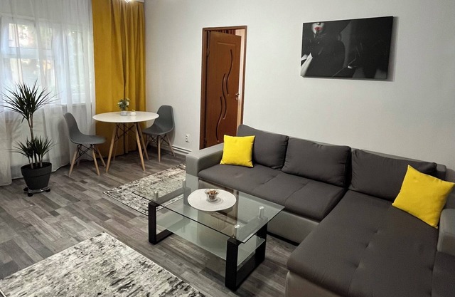 Your Home Away from Home in Târgu Mureș