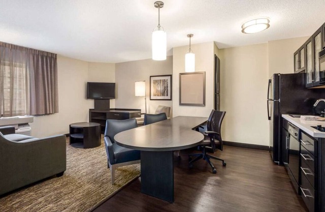 Your Home Away From Home! Short Drive to McKinney Falls State Park, Pet-Friendly