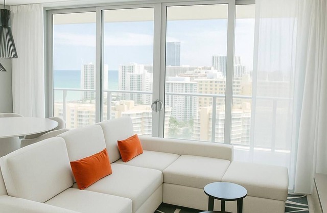 Your Perfect Miami Escape – Steps from the Beach