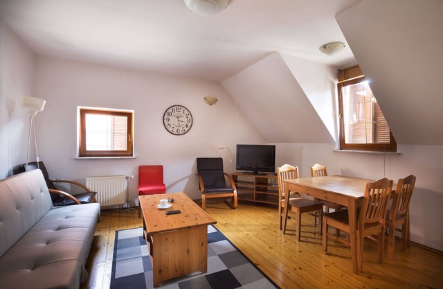 Žabjak Tour As/Spacious duplex 2BR, 90sqm, old town, free AC in every room