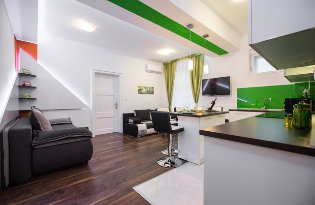 Zagreb city center 4*