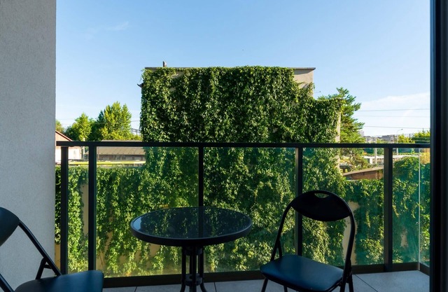 Zajezdnia 2-Bedroom Apartment