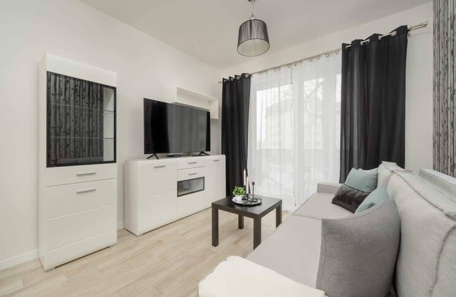 Zakładowa 7H | Apartment with 1 Bedroom | Balcony