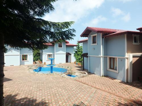 Zarha Mountain Resort
