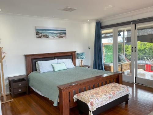 Zen Escape Guest House " Location 1" - Three listings - Romantic Escape, Cozy Delight, Oasis Suite