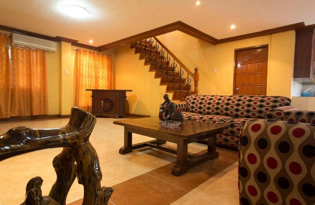 ZEN Rooms Balai Mestizo Vigan