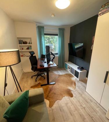 Zentrale Wohnung 1OG mit WLAN & Kaffee