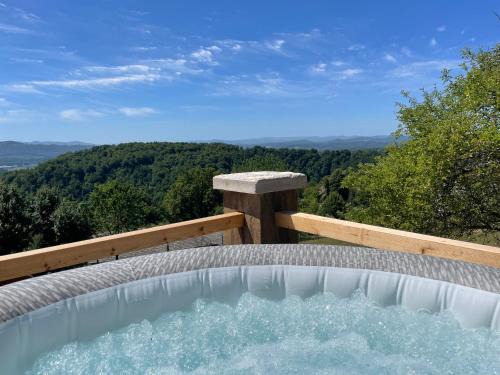 Zerko Holiday Apartment Janko in a house with an outdoor jacuzzi for FREE
