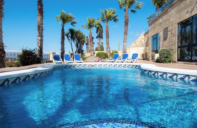 Zest Gozitan Villa & Pool, Qala - Gozo, Malta
