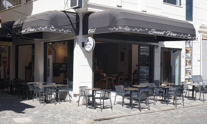 Altinoluk Hotel | Çam otel