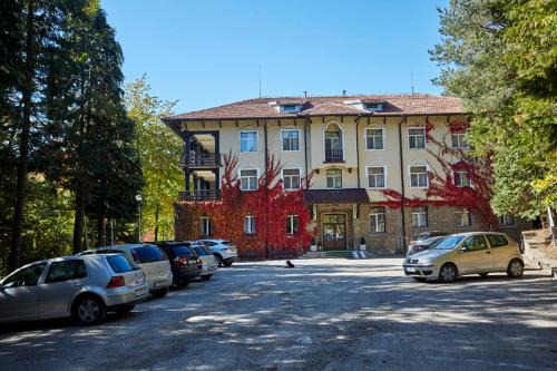 Vrabtsite Hotel | Балнеохотел "Люляци"