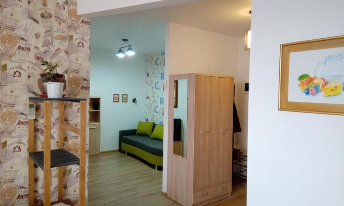 Ivano-Frankovsk Apartment | Біля Озера