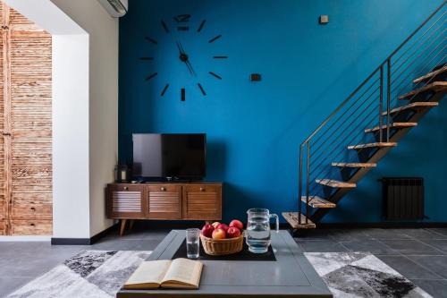 Chornomorsk Apartment | Дворівнева квартира для 5 гостей 65А