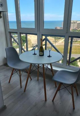 Chornomorsk Apartment | Квартира з панорамним видом на море