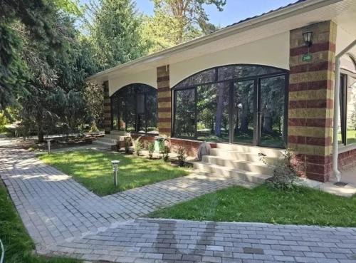 Cholpon-Ata Villa | Коттедж в ЦО Радуга на Исык-Куле