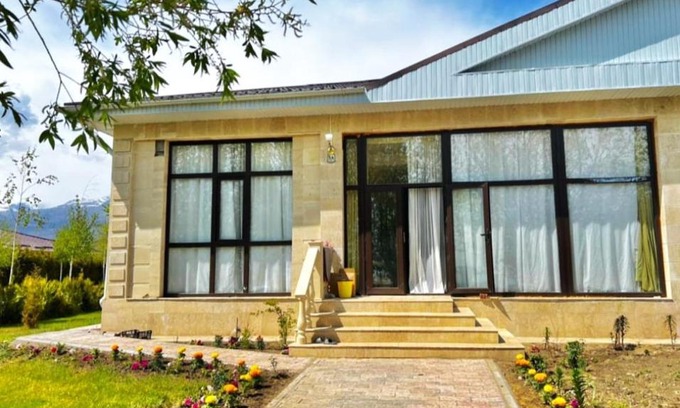 Cholpon-Ata Apartment | Коттедж на берегу озера Иссык-Куль