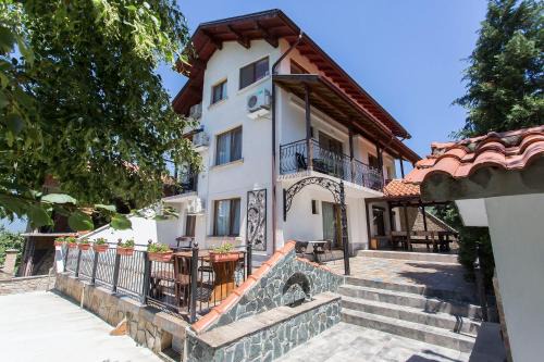 Sapareva Banya House | Къща за гости Перуника