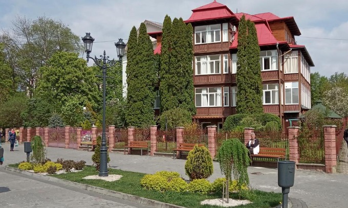 Truskavets Hotel | Сонячна