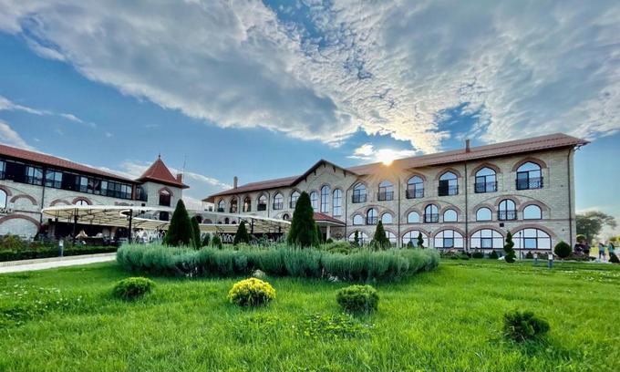 Bender Hotel | Старый Бастион